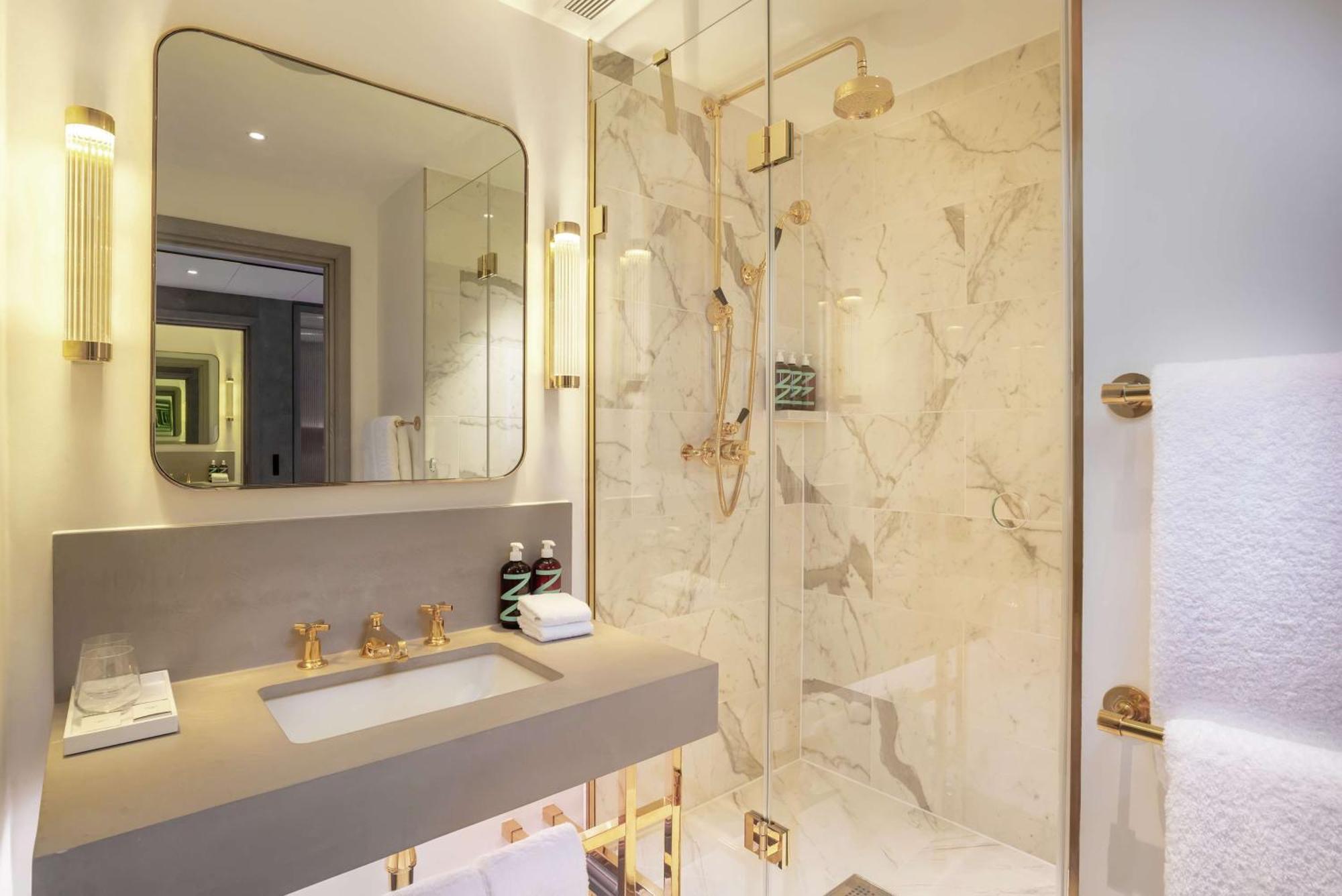 Hart Shoreditch London, Curio Collection By Hilton Londra