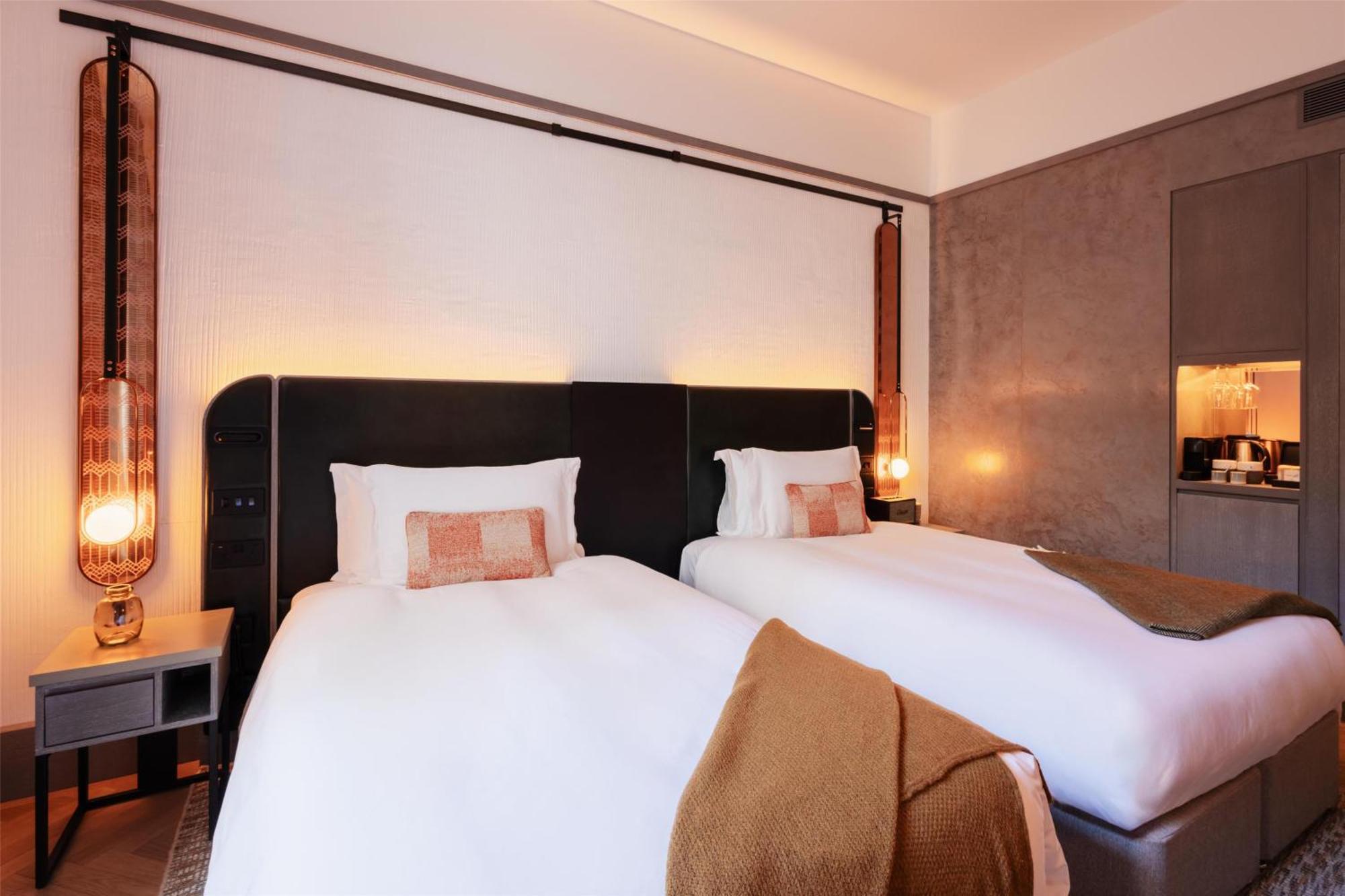 Hotel Hart Shoreditch London, Curio Collection By Hilton London