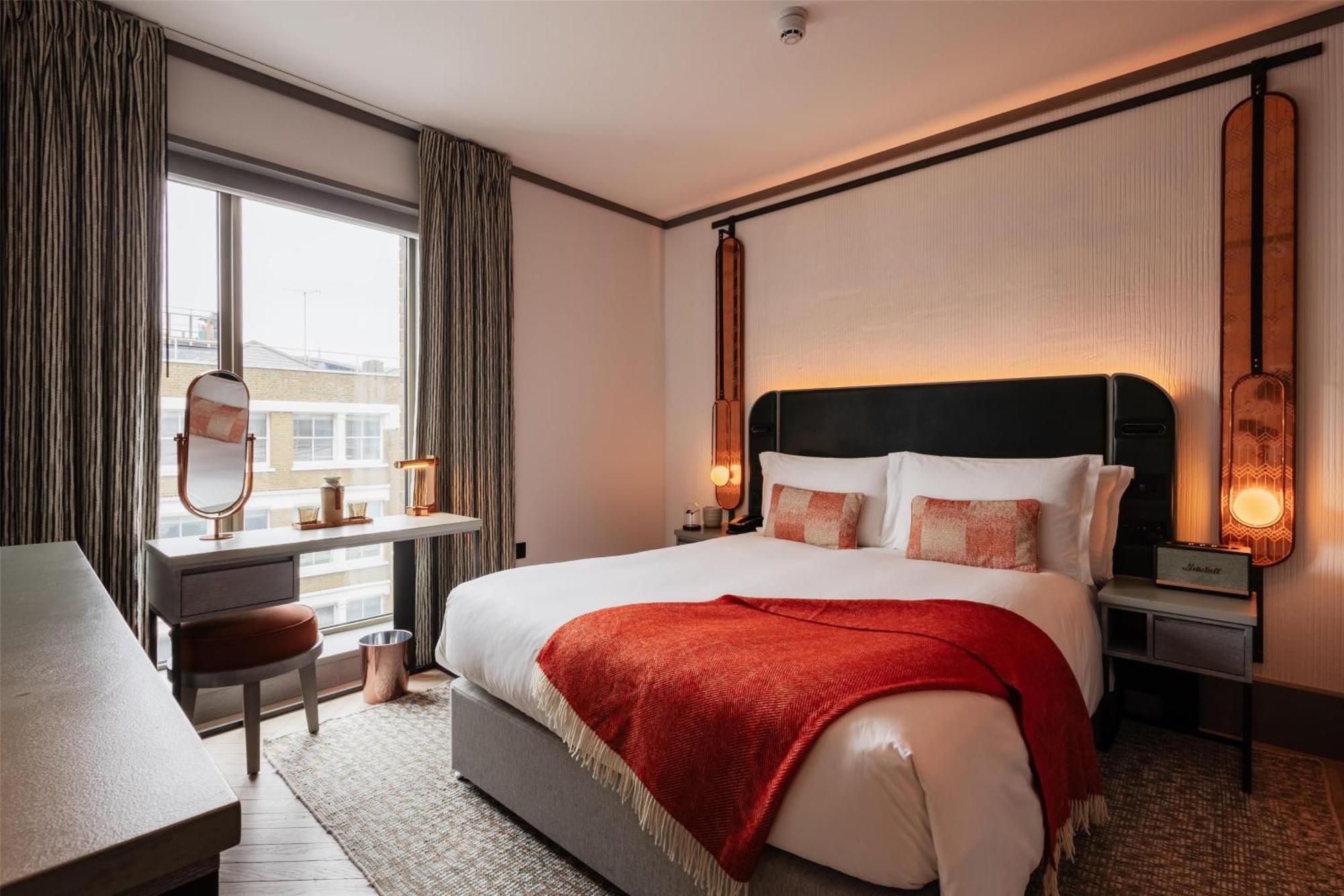 Hart Shoreditch London, Curio Collection By Hilton Hotel London
