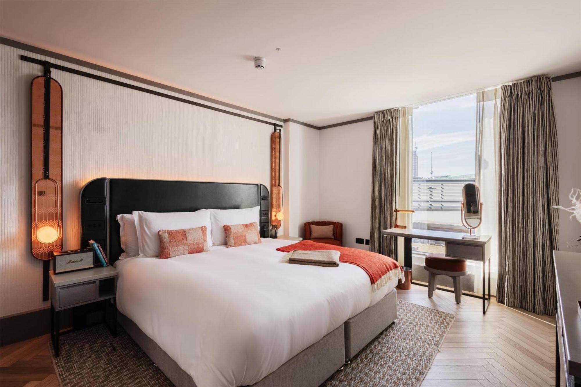 Hotel Hart Shoreditch London, Curio Collection By Hilton London